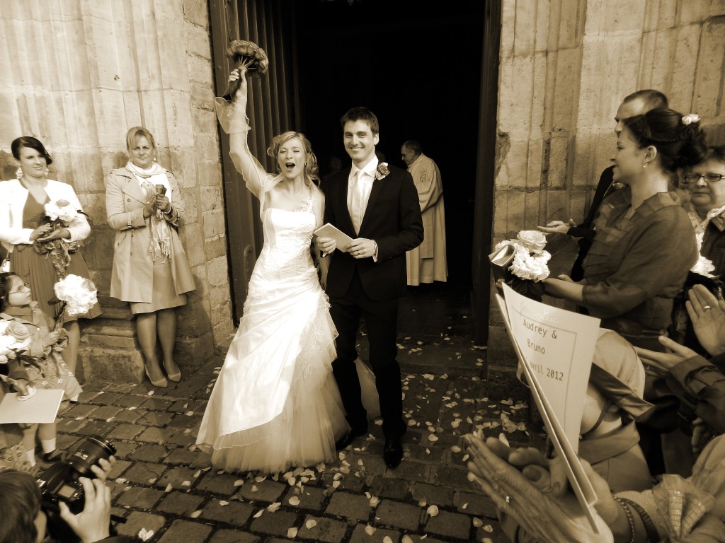 Sortie d'église mariage