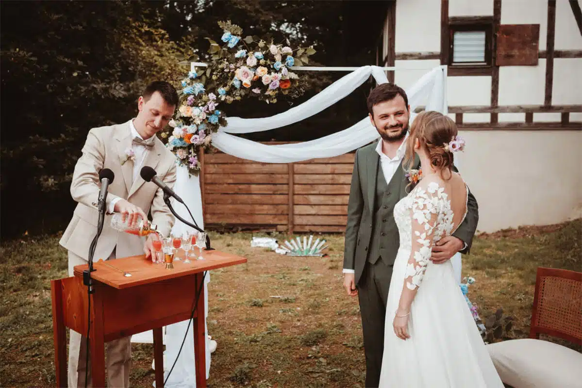 Le mariage de Charlotte et Korentin au manoir de Schaentzel en Alsace