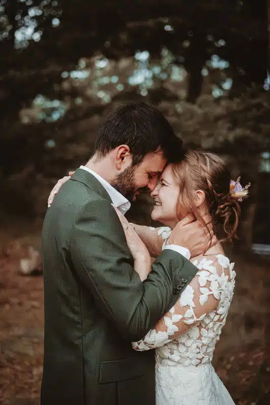 Le mariage de Charlotte et Korentin au manoir de Schaentzel en Alsace