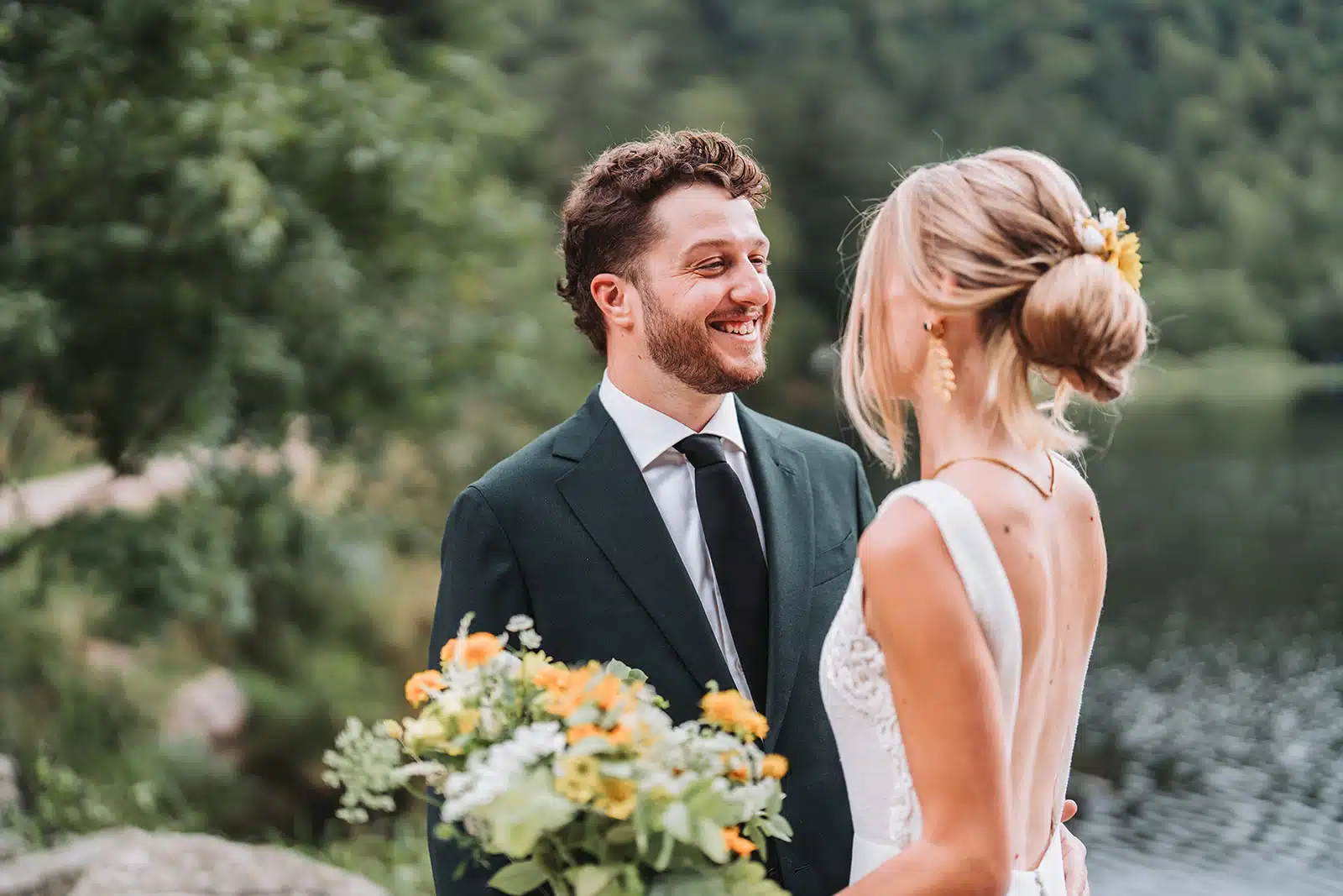 Photo d'un couple de mariés dans les Vosges