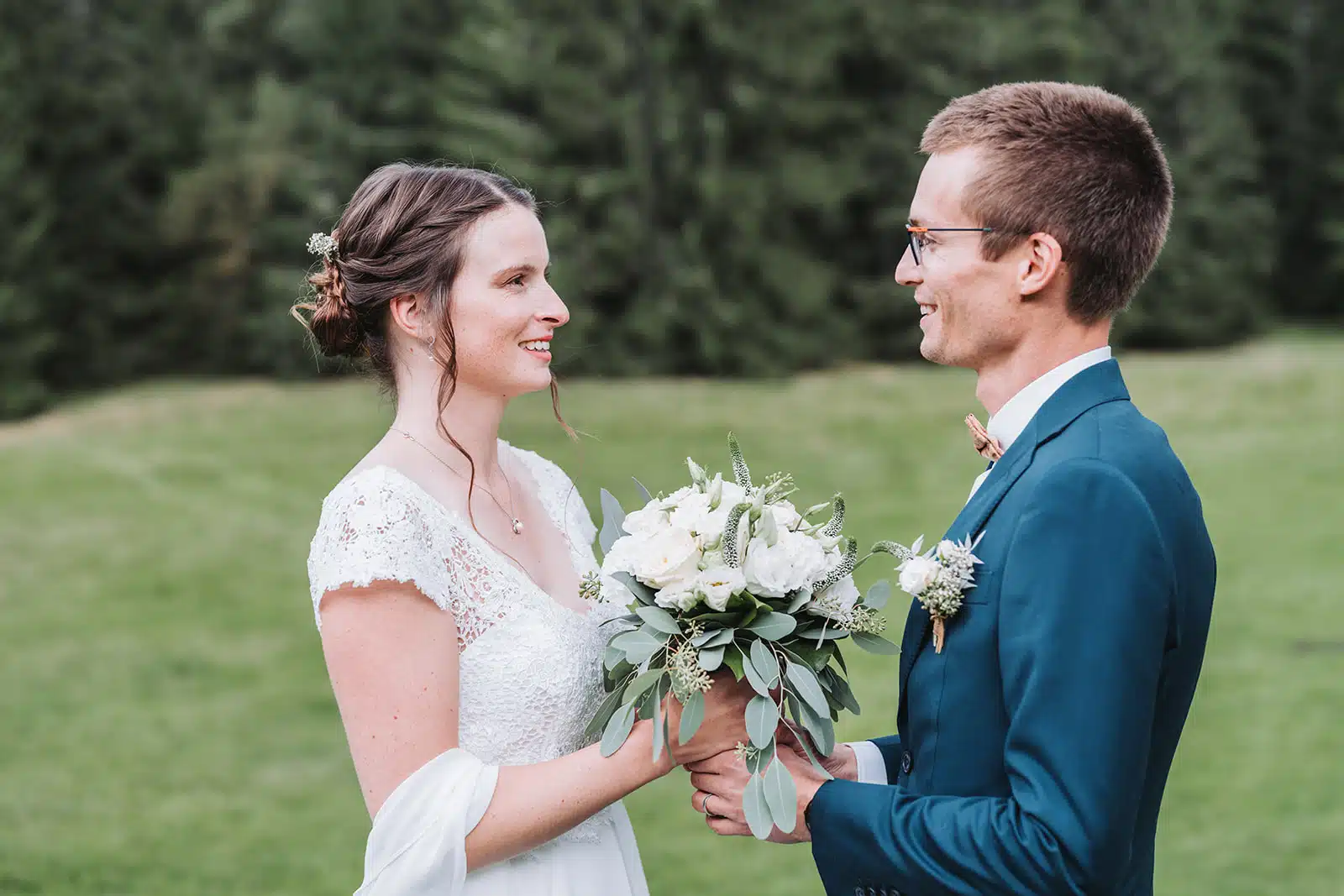 Photo d'un couple de mariés dans les Vosges