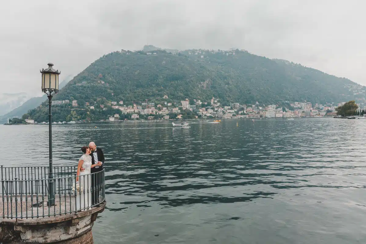 Shooting d'inspiration mariage au lac de Côme
