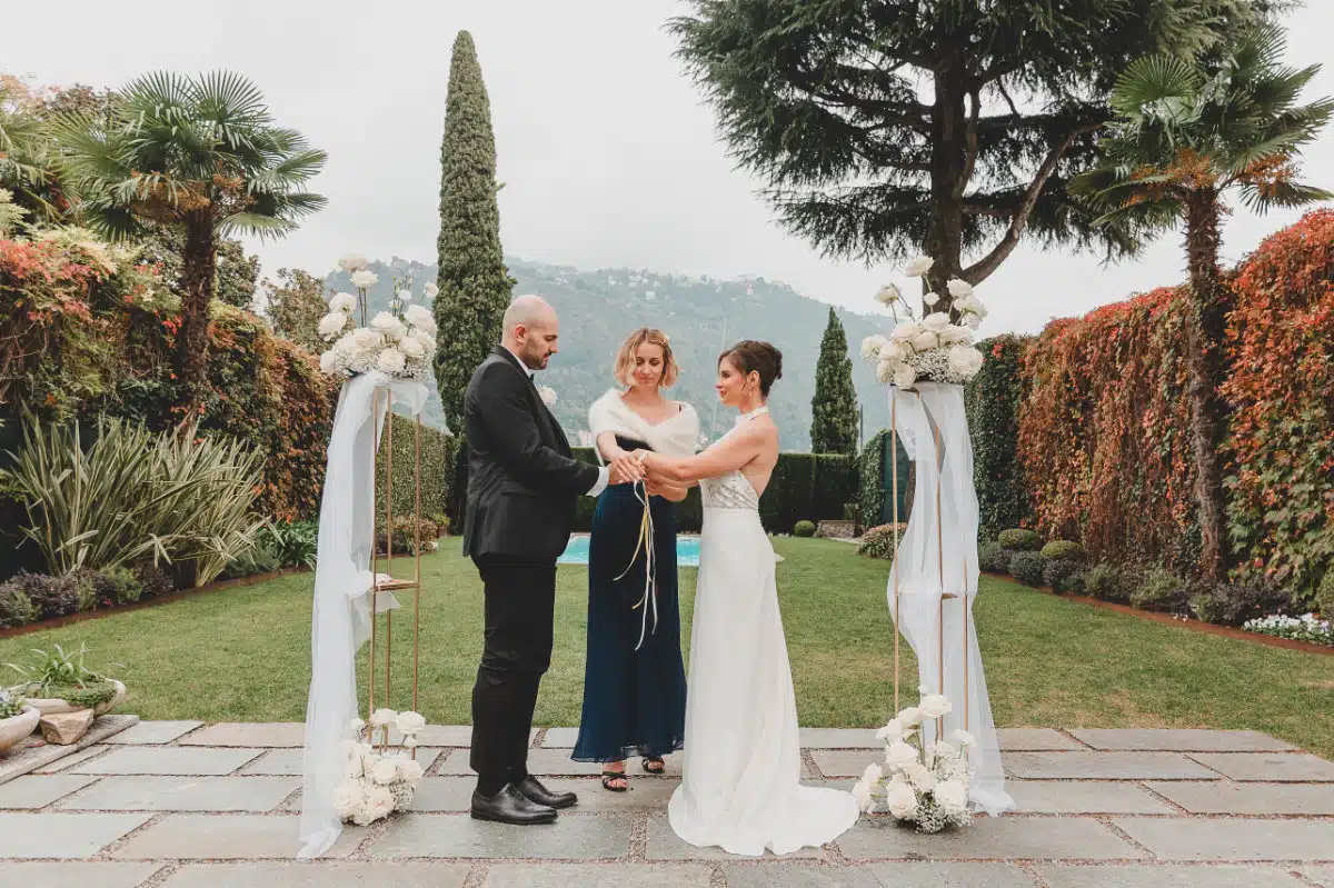 Shooting d'inspiration mariage au lac de Côme